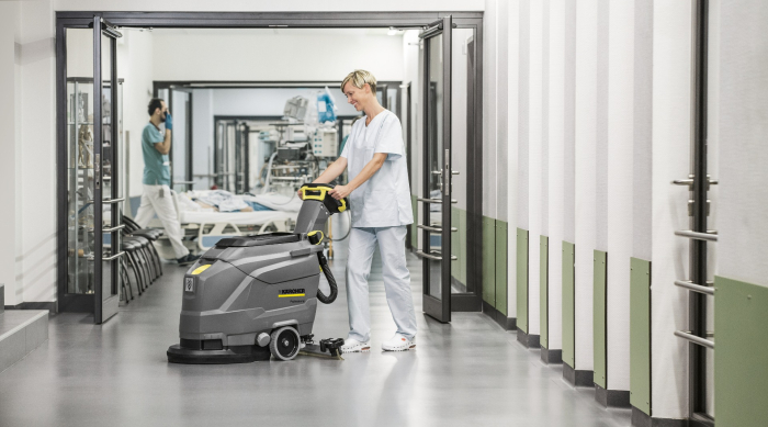 Karcher BD 43/35 C Ep Push Scrubber Drier - Image 4